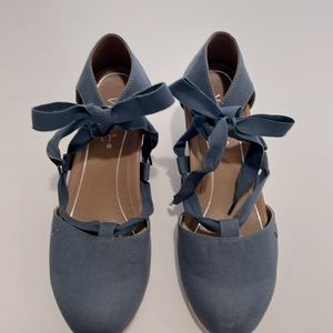 Vionic wedge sandals